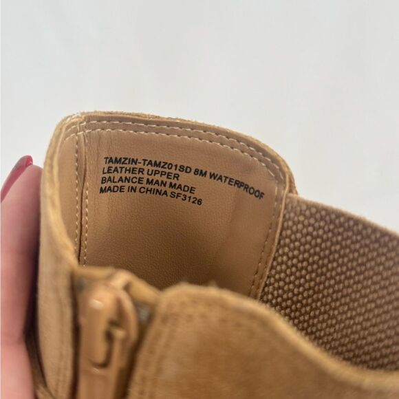 BLONDO Tamzin Waterproof Bootie In Tortilla Suede Tan Sz 8 - Picture 7 of 11